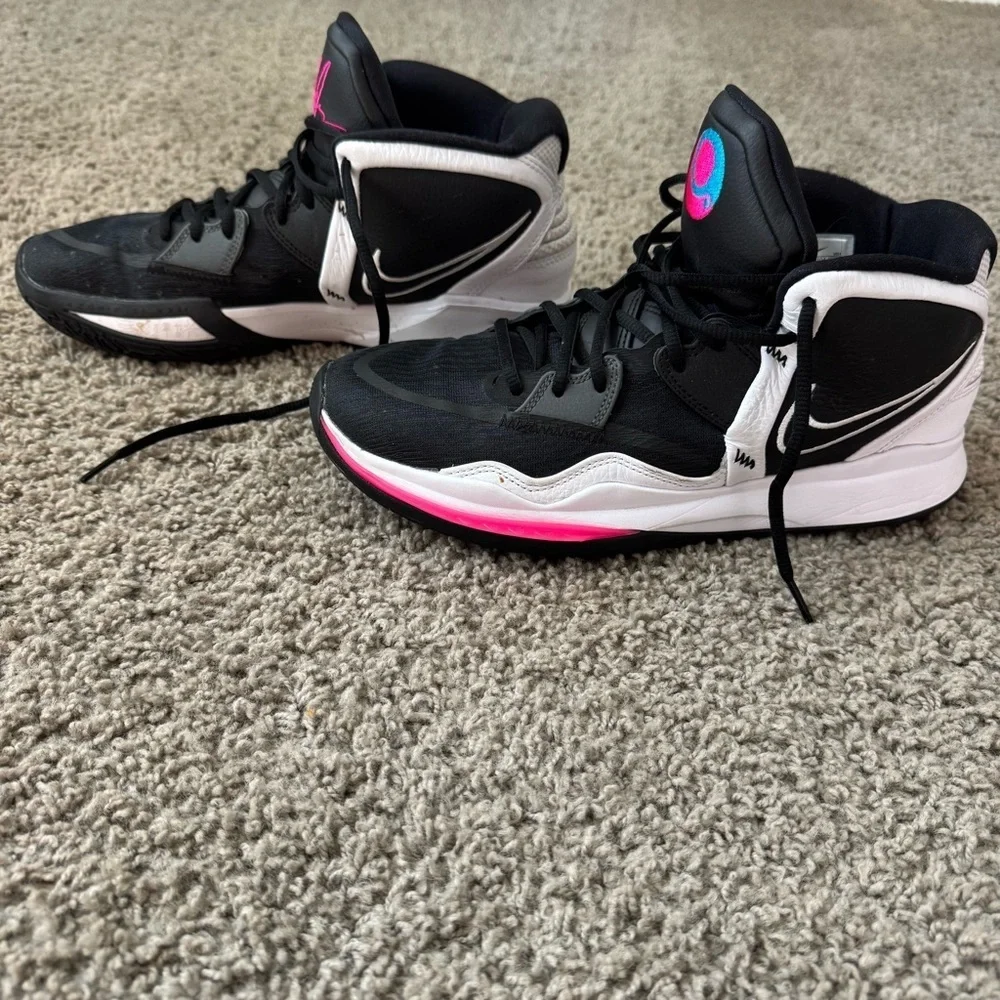 Nike Kyrie Infinity Black and White Athletic Shoes with Pink and Blue Accents